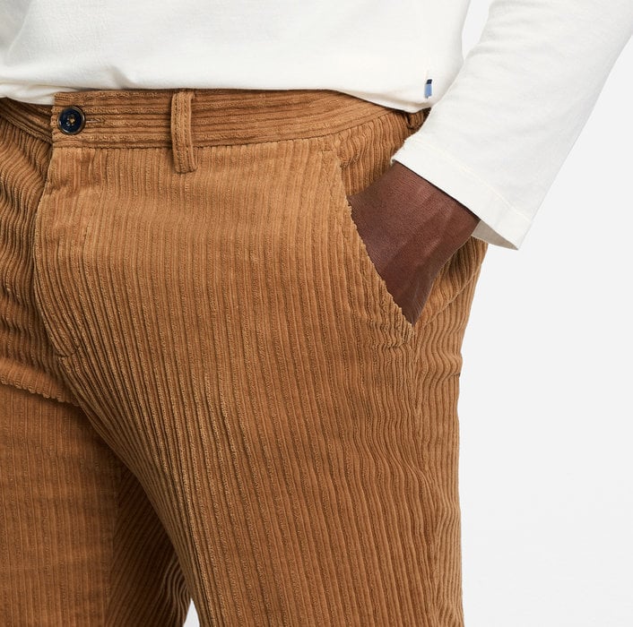 OLYMP Chino – Bild 7 von 7 OLYMP Chino – Bild 7 von 7