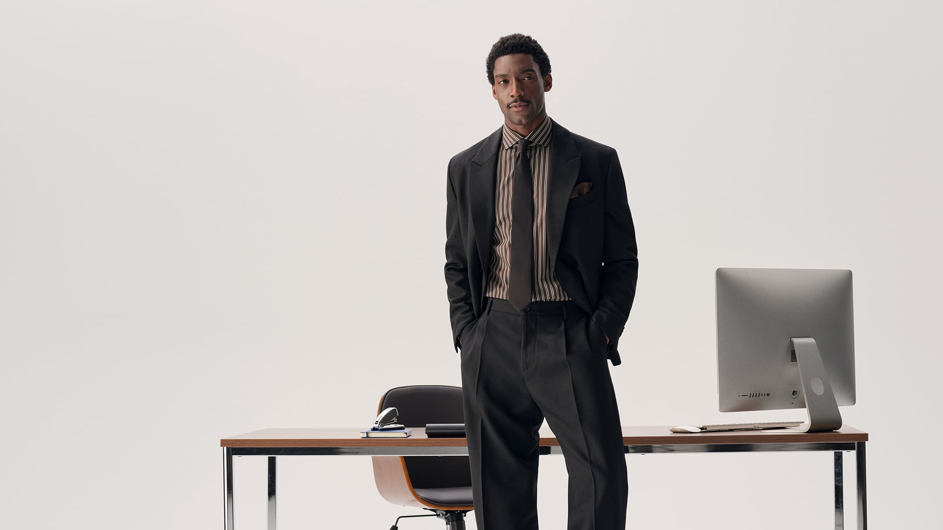 OLYMP_Back_to_Work_Desktop_1920x1080.jpg