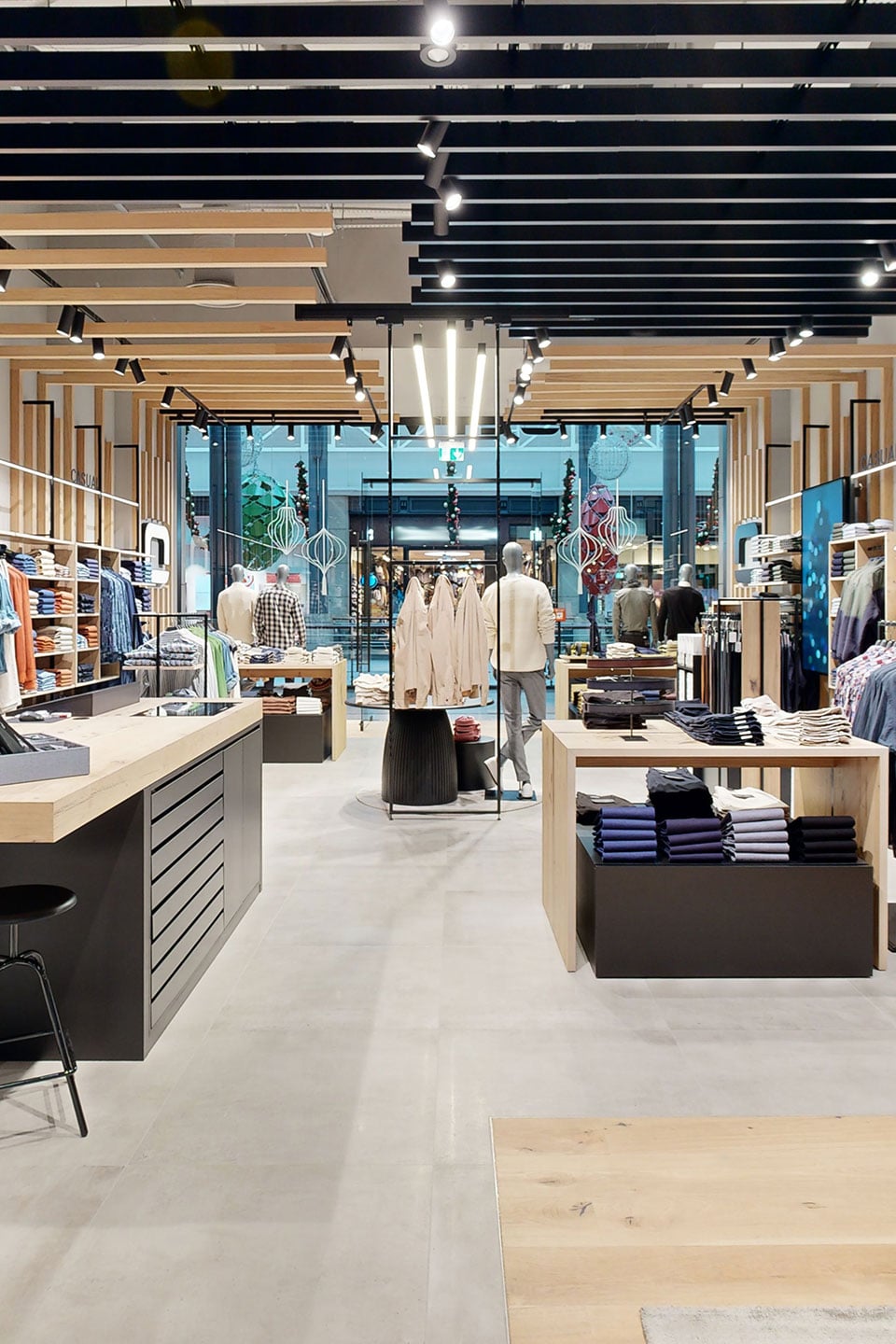 Moderne OLYMP winkel interieurbeeld.