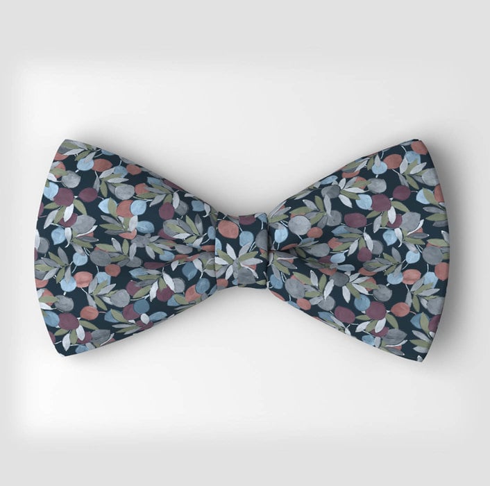 OLYMP Bow tie / pocket square set – Image 2 of 3 OLYMP Bow tie / pocket square set – Image 2 of 3