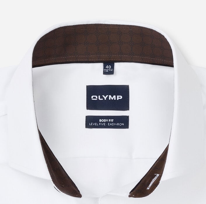 OLYMP Level Five – Image 4 sur 7 OLYMP Level Five – Image 4 sur 7