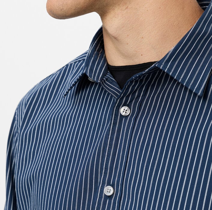 OLYMP Casual – Bild 7 von 7 OLYMP Casual – Bild 7 von 7