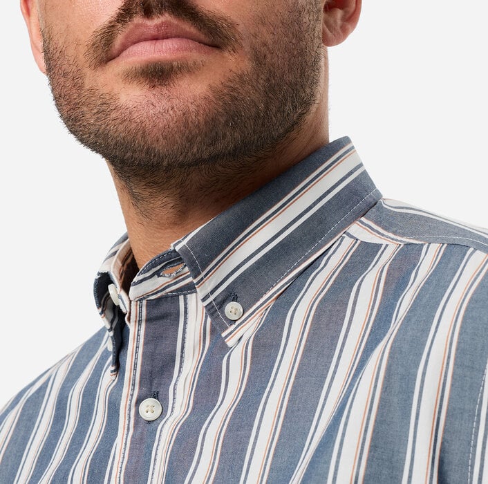 OLYMP Casual – Bild 7 von 7 OLYMP Casual – Bild 7 von 7