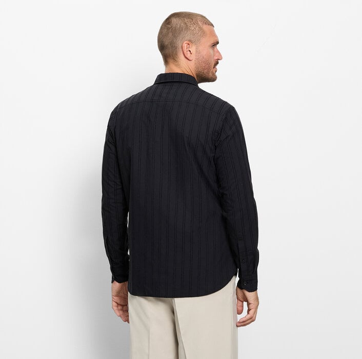 OLYMP Casual – Bild 6 von 7 OLYMP Casual – Bild 6 von 7