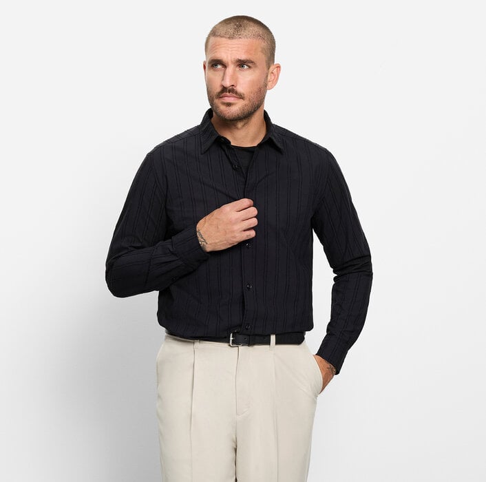 OLYMP Casual – Bild 1 von 7 OLYMP Casual – Bild 1 von 7