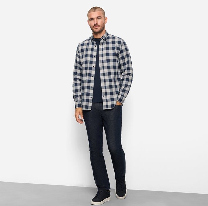 OLYMP Casual – Bild 2 von 7 OLYMP Casual – Bild 2 von 7