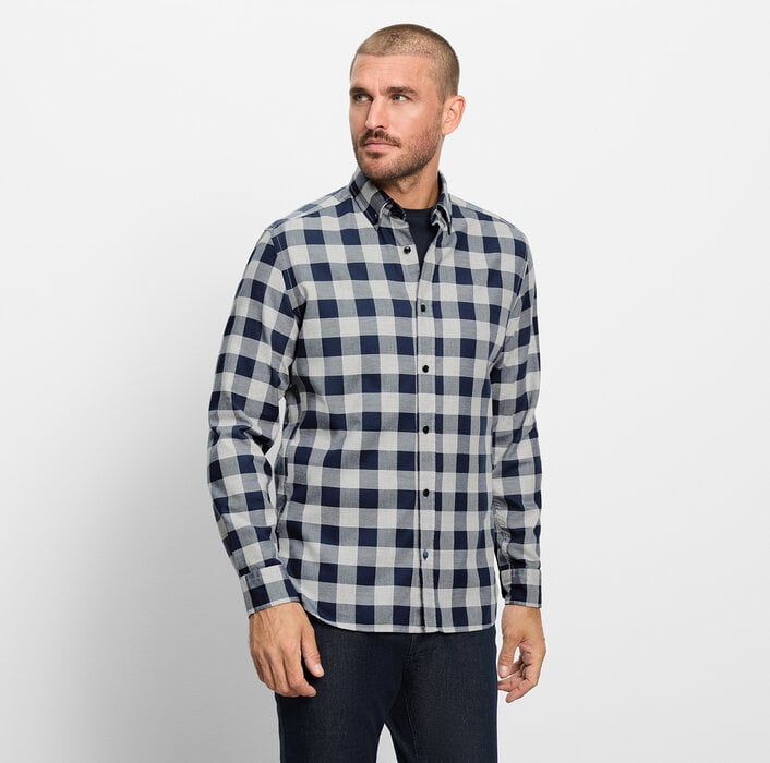 OLYMP Casual – Bild 1 von 7 OLYMP Casual – Bild 1 von 7