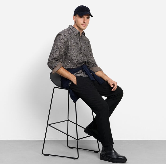OLYMP Casual – Bild 2 von 7 OLYMP Casual – Bild 2 von 7