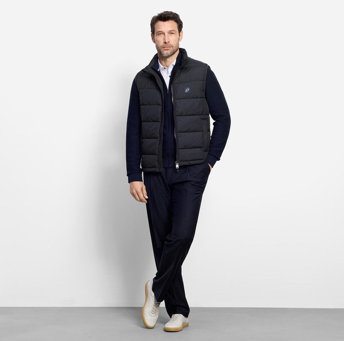 OLYMP Outerwear – Image 2 of 7 OLYMP Outerwear – Image 2 of 7
