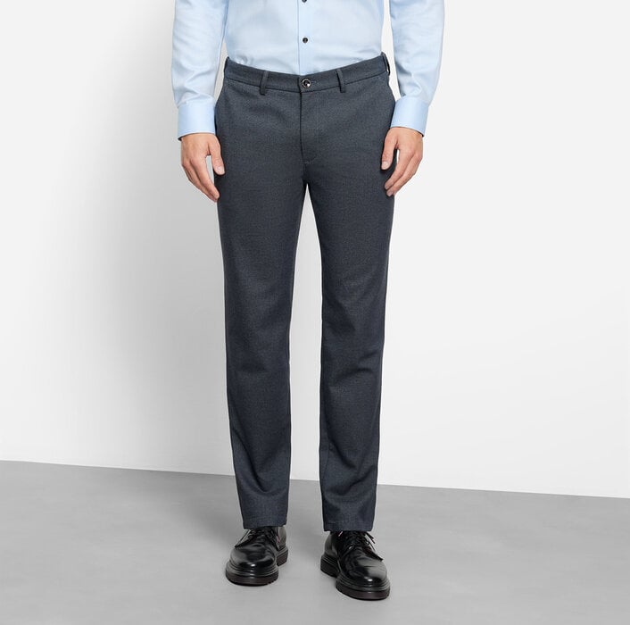 OLYMP Chino – Image 1 sur 7 OLYMP Chino – Image 1 sur 7