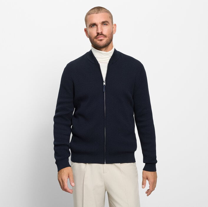 OLYMP Casual Strick – Bild 1 von 7 OLYMP Casual Strick – Bild 1 von 7