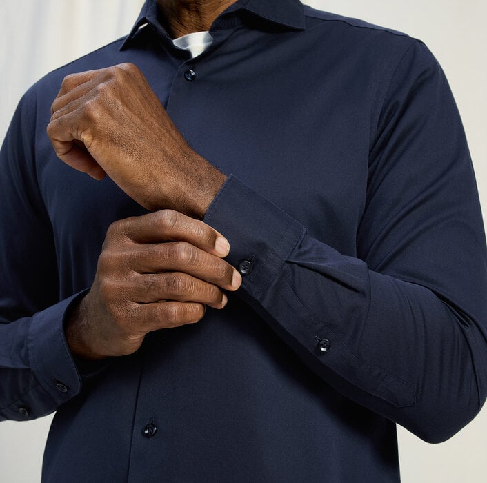OLYMP SIGNATURE Casual – Bild 7 von 7 OLYMP SIGNATURE Casual – Bild 7 von 7